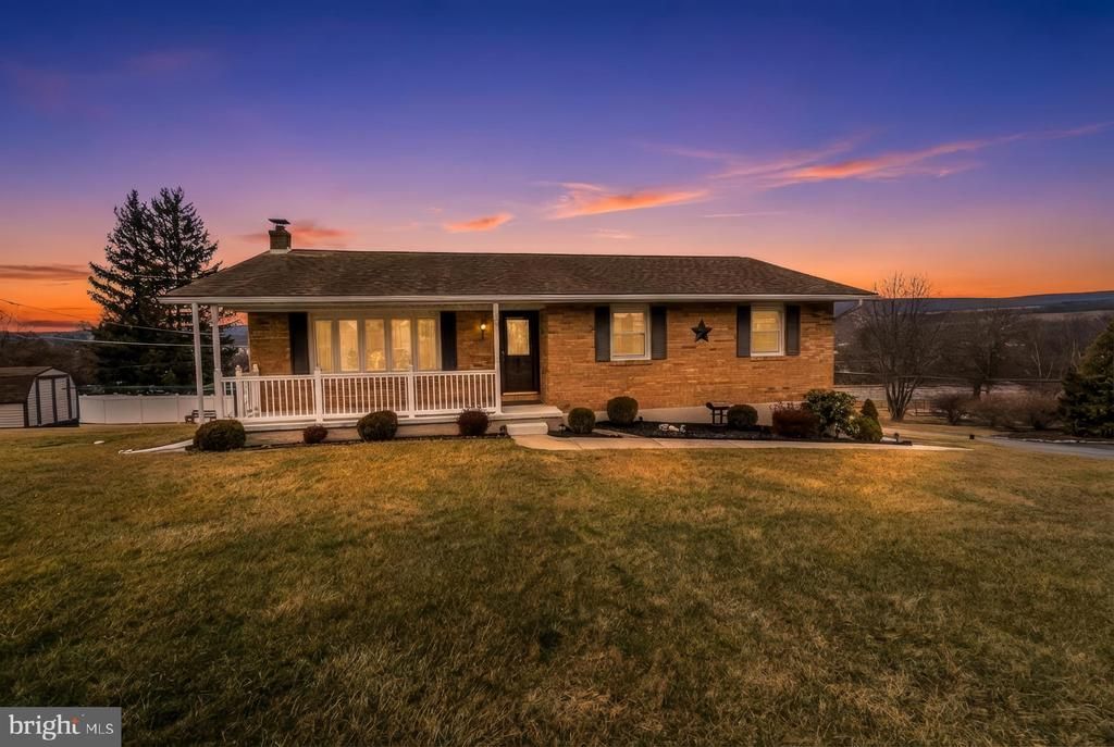 55 Maple Avenue, Lehighton, PA 18235 Main Photo