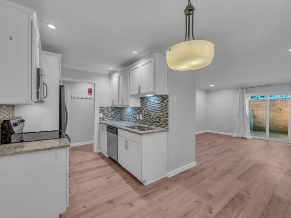 4425 Westlawn Dr, Unit A102, Nashville, TN 37209