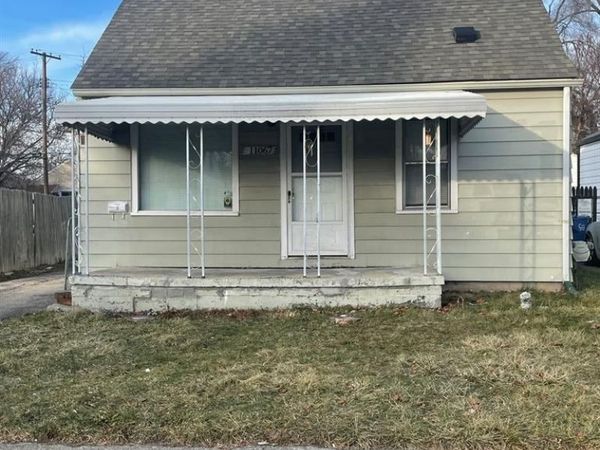 11067 Hupp Avenue, Warren, MI 48089
