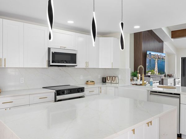 37 Edinburgh Drive, Palm Beach Gardens, FL 33418