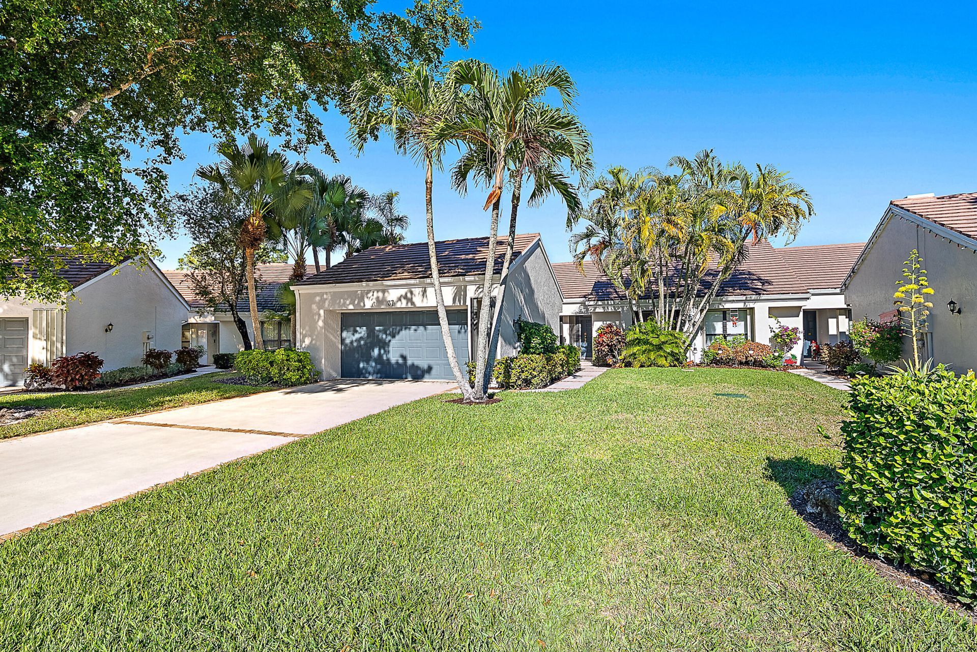 37 Edinburgh Drive, Palm Beach Gardens, FL 33418 Photo