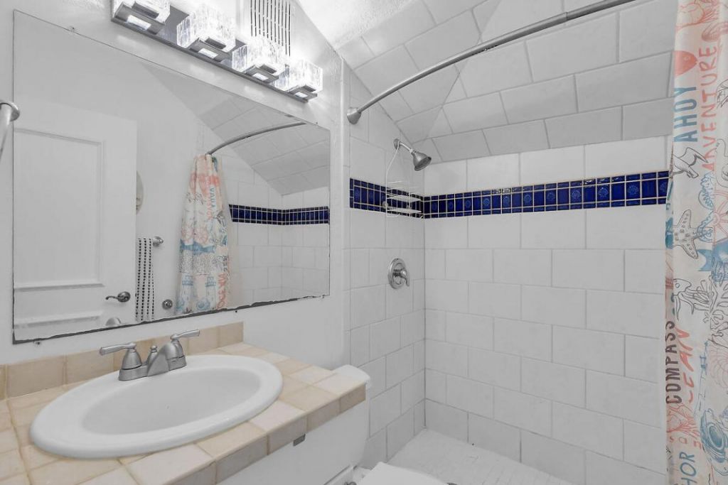 676 Sailfish Trail, Key Largo, FL 33037 Photo