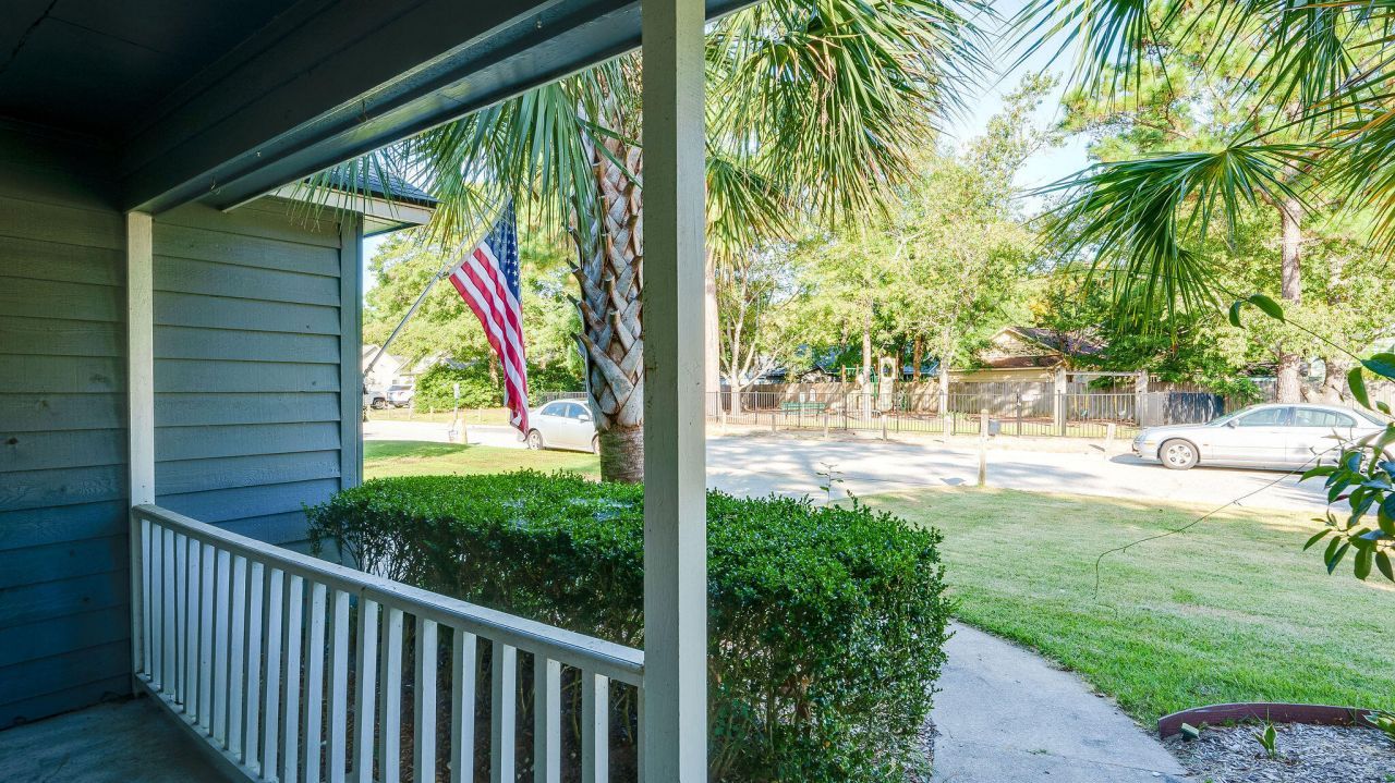 1213 Llewellyn Road Photo 10