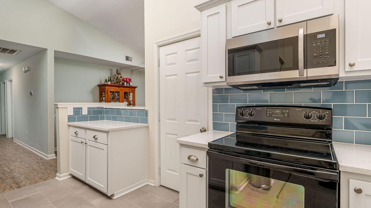 1213 Llewellyn Road Photo 15