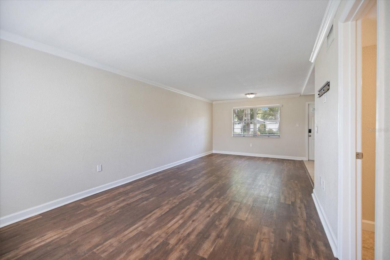 960 Highland Street, Unit A6, Sarasota, FL 34234 Photo