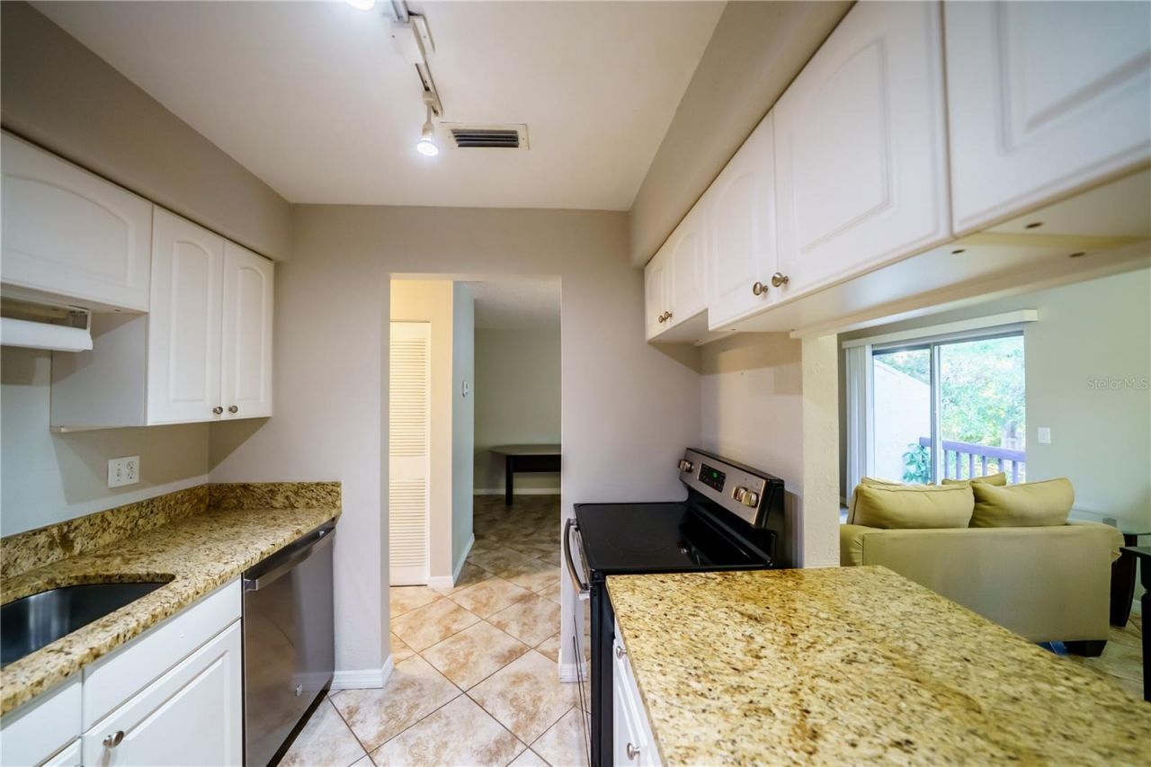 2609 Pine Lake Terrace, Unit D, Sarasota, FL 34237 Photo