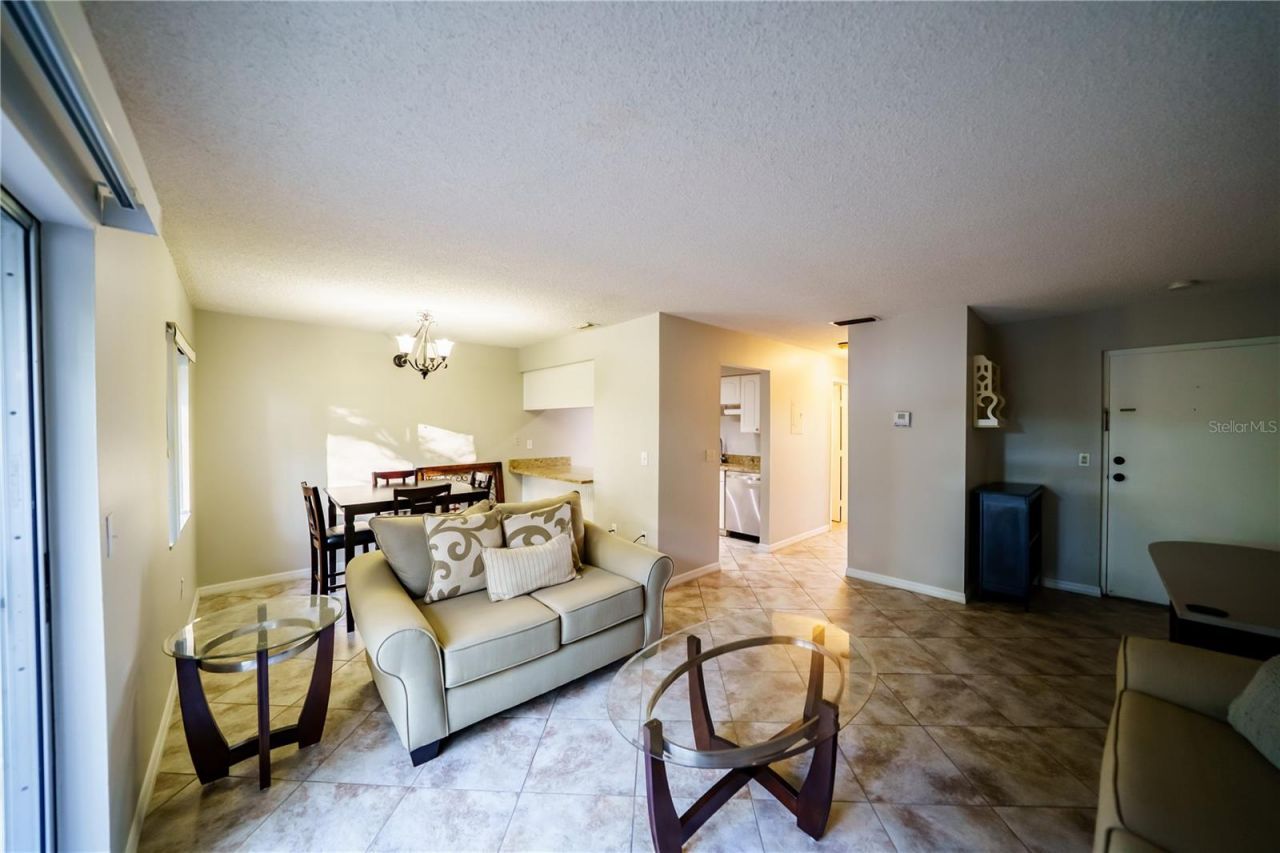 2609 Pine Lake Terrace, Unit D, Sarasota, FL 34237 Photo