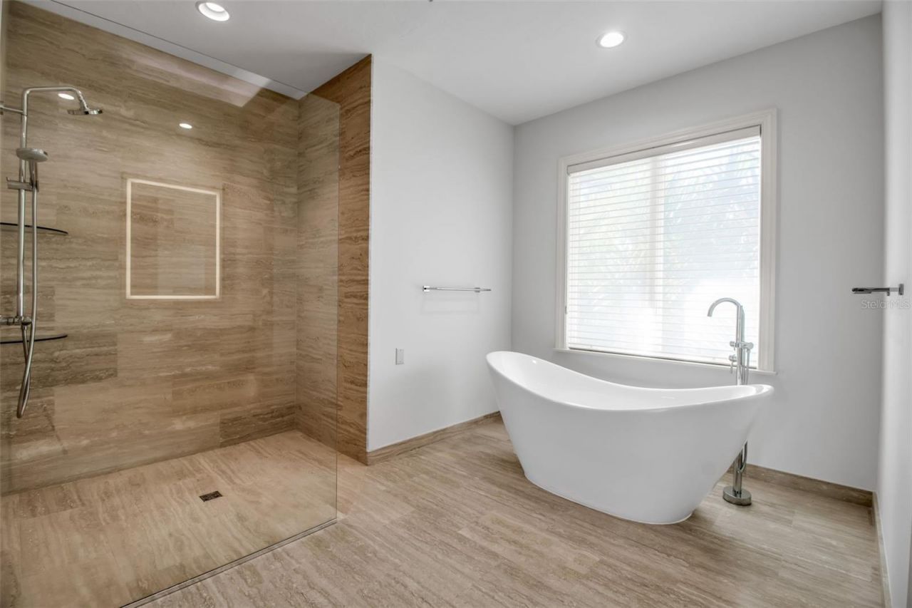 1389 Tangier Way, Sarasota, FL 34239 Photo