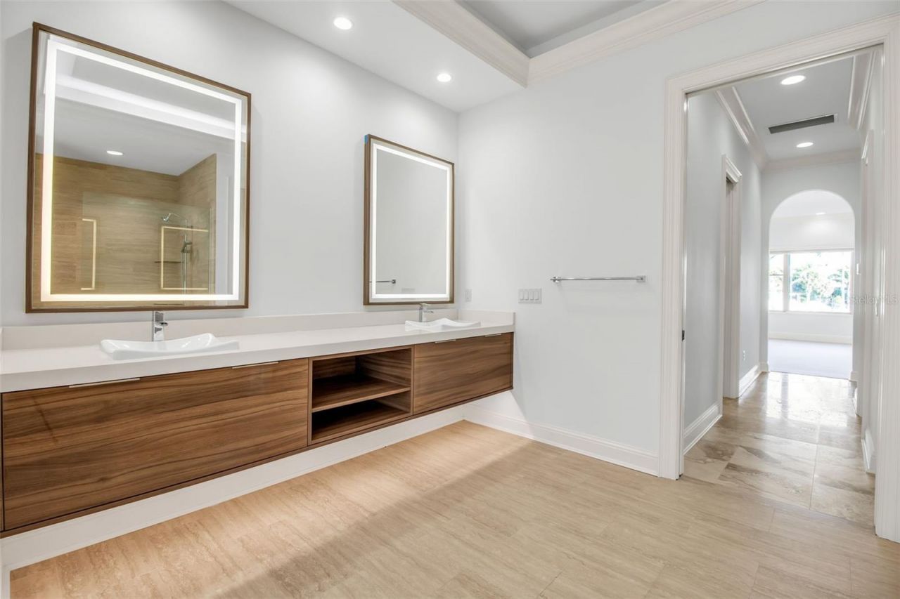 1389 Tangier Way, Sarasota, FL 34239 Photo