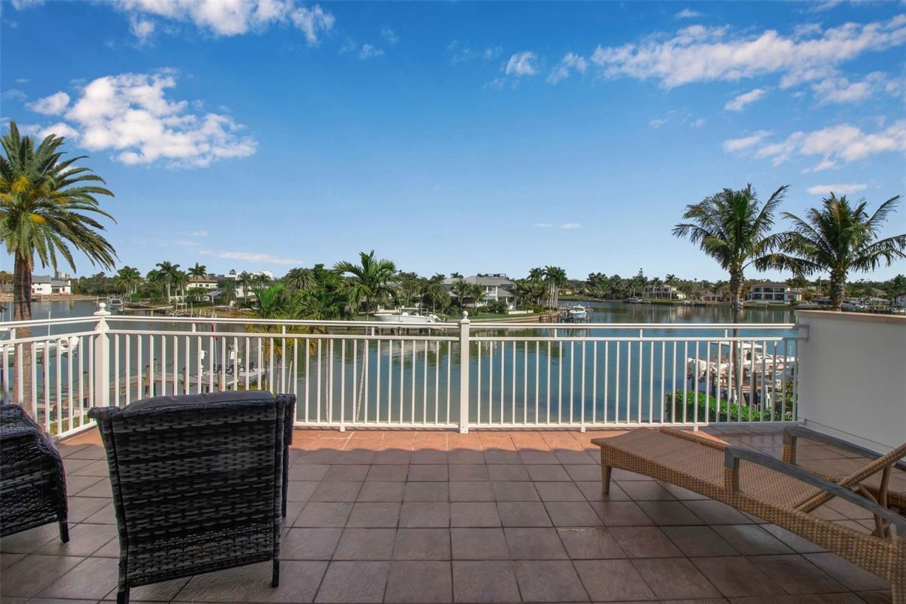 1389 Tangier Way, Sarasota, FL 34239 Photo