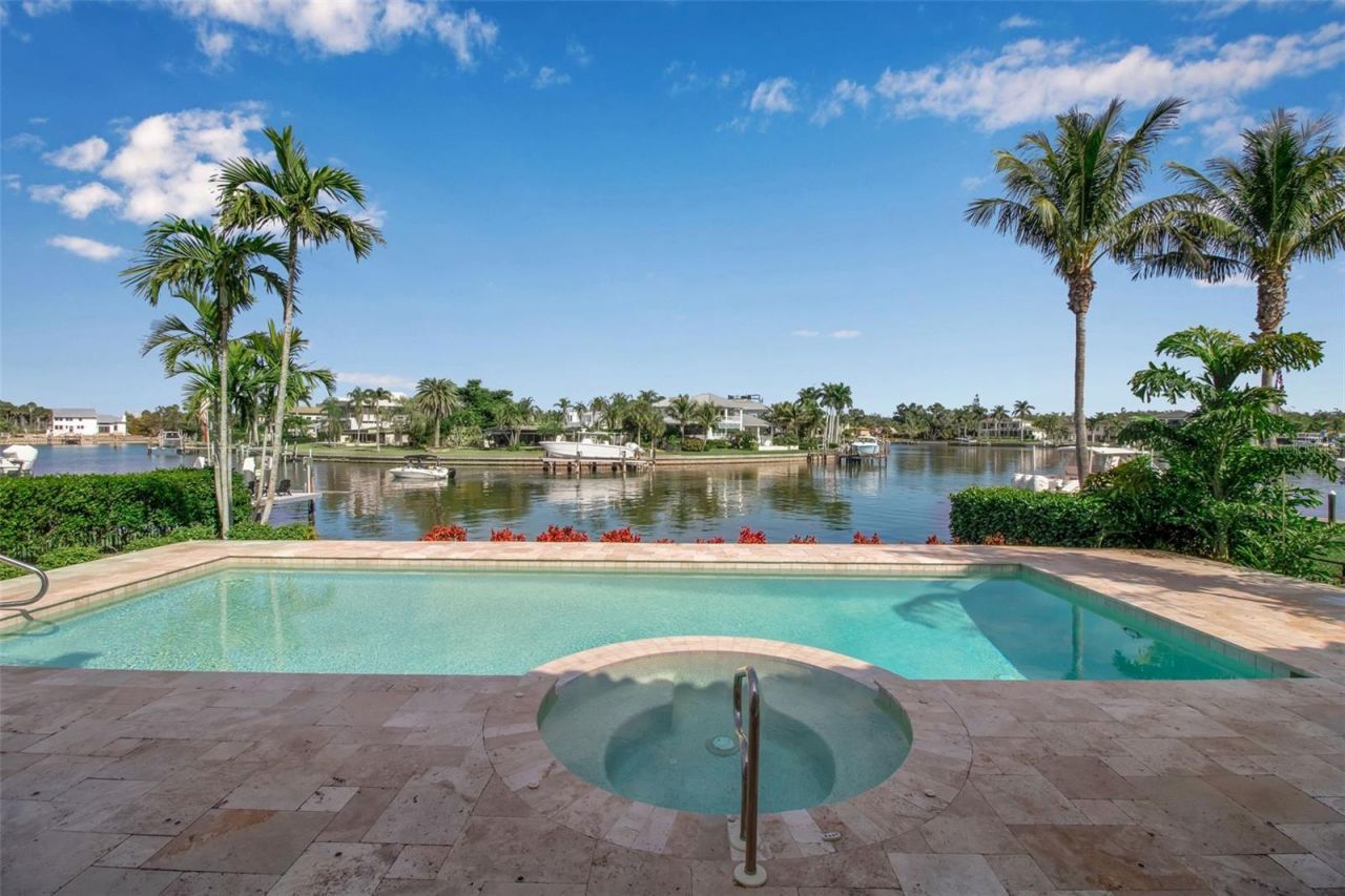 1389 Tangier Way, Sarasota, FL 34239 Photo