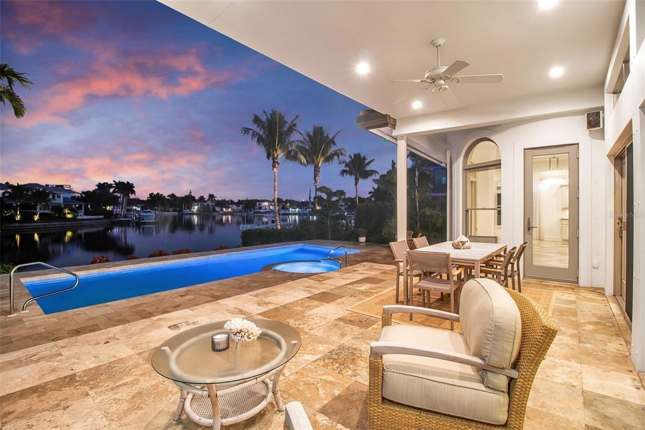 1389 Tangier Way, Sarasota, FL 34239 Photo