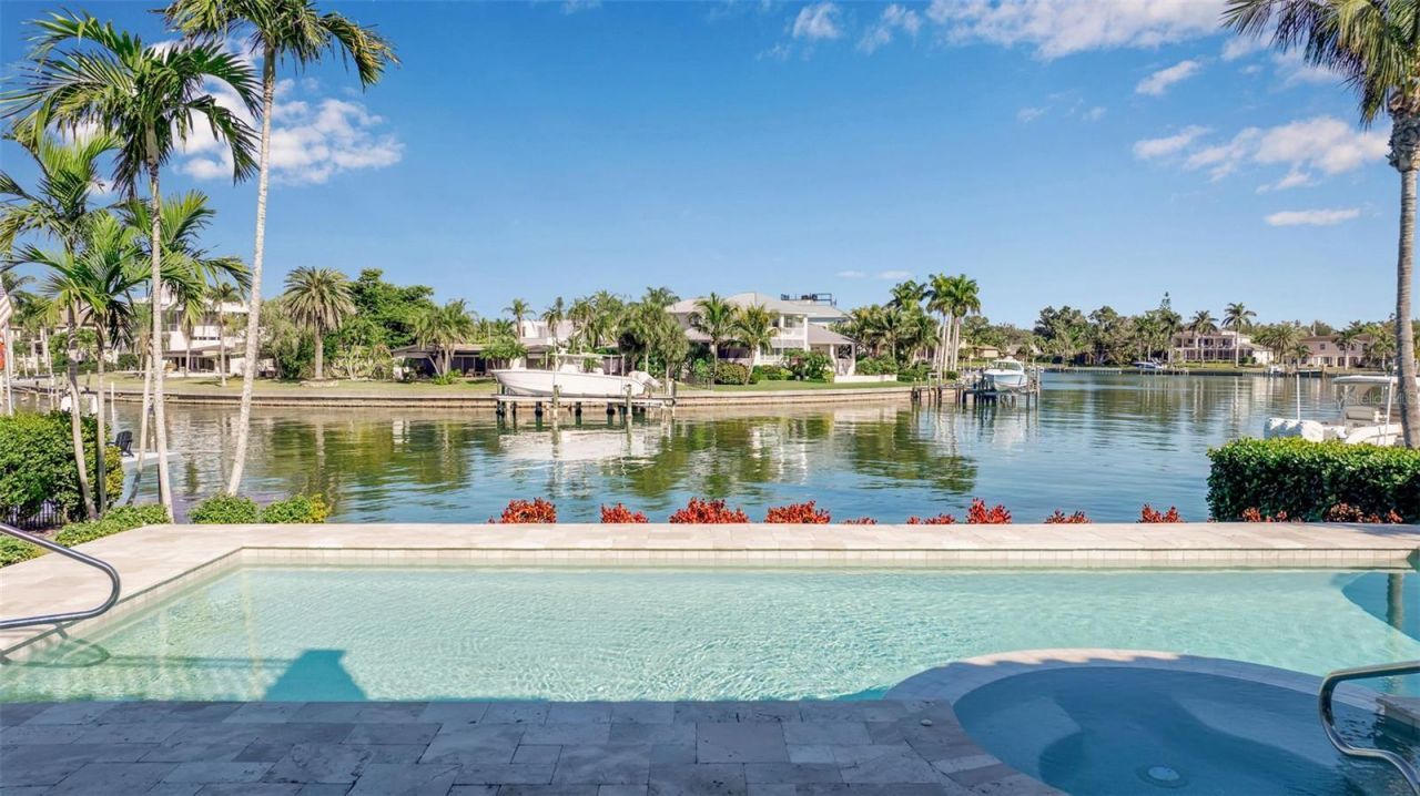 1389 Tangier Way, Sarasota, FL 34239 Photo