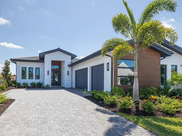 312 BLUE PEARL CT., SARASOTA, FL 34240