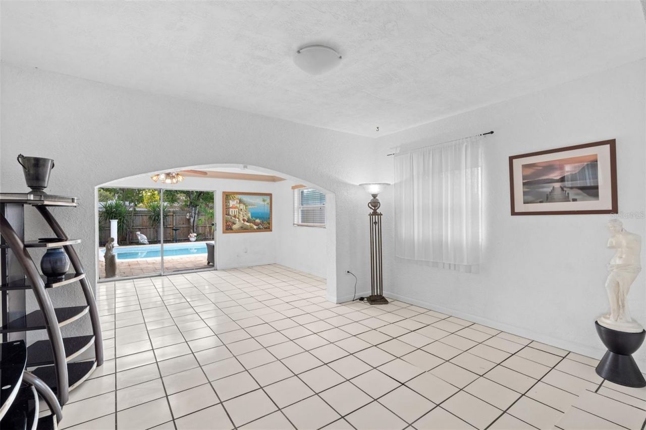 755 43rd Street N, Saint Petersburg, FL 33713 Photo