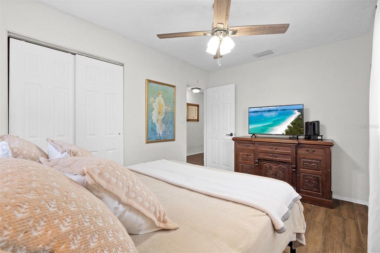 755 43rd Street N, Saint Petersburg, FL 33713 Photo