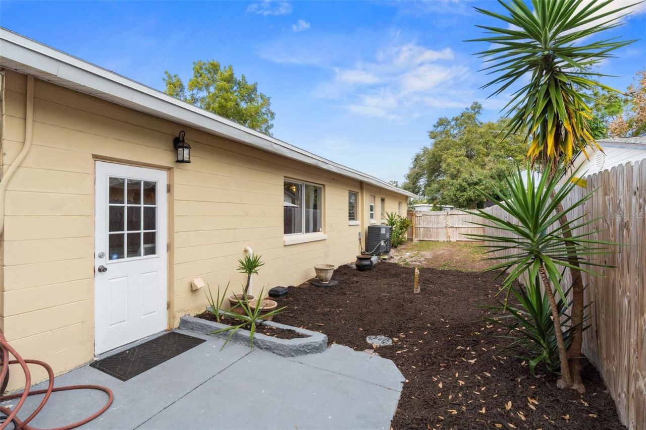 755 43rd Street N, Saint Petersburg, FL 33713 Photo