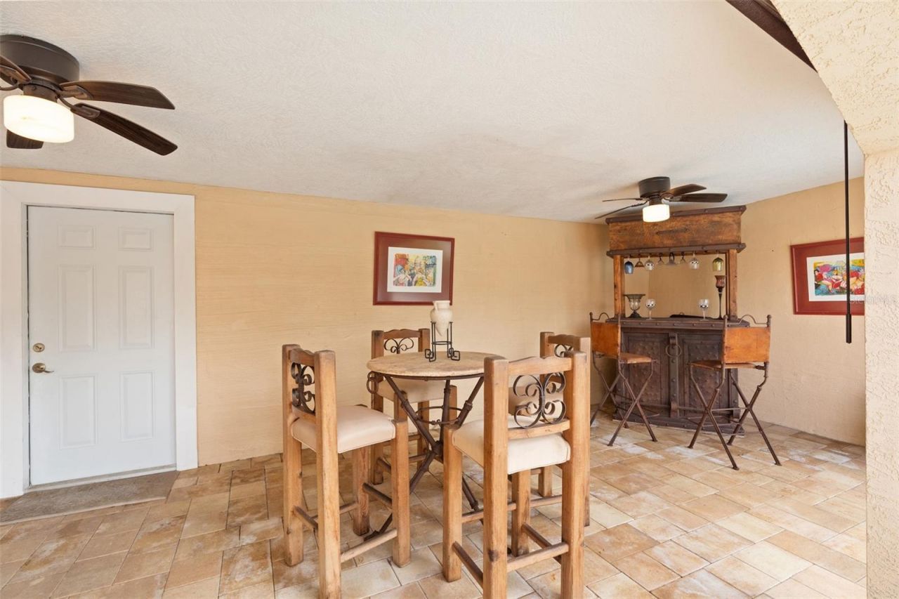 755 43rd Street N, Saint Petersburg, FL 33713 Photo