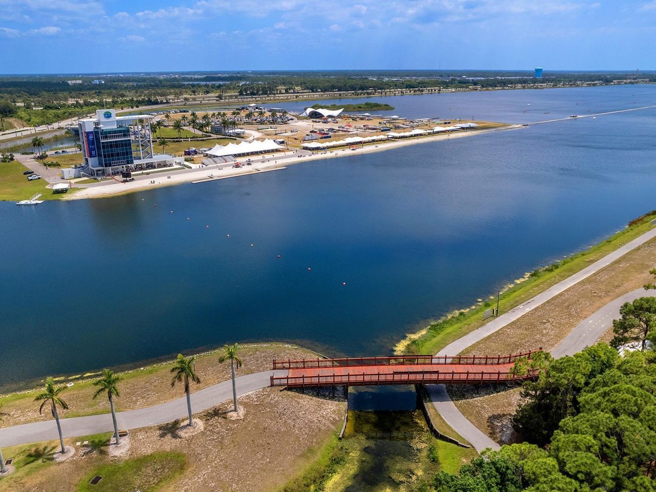 8318 Planters Knoll Terrace, Bradenton, FL 34201 Photo