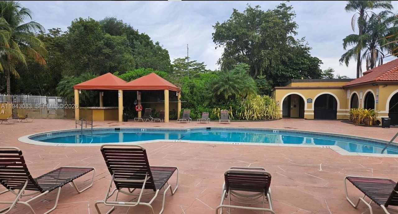 15600 SW 80th St, Unit L-302, Miami, FL 33193 Photo