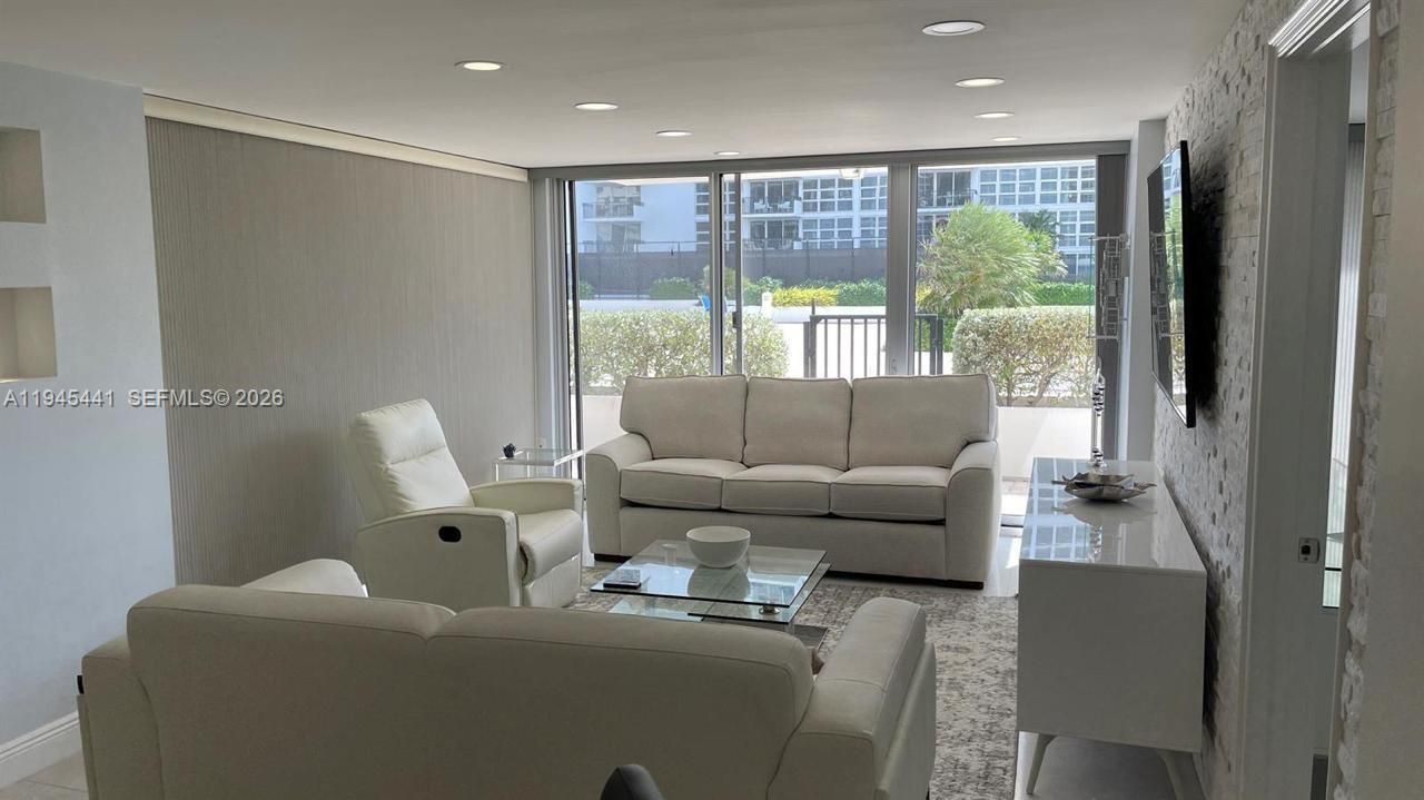 531 N Ocean Blvd, Unit 404, Pompano Beach, FL 33062 Photo