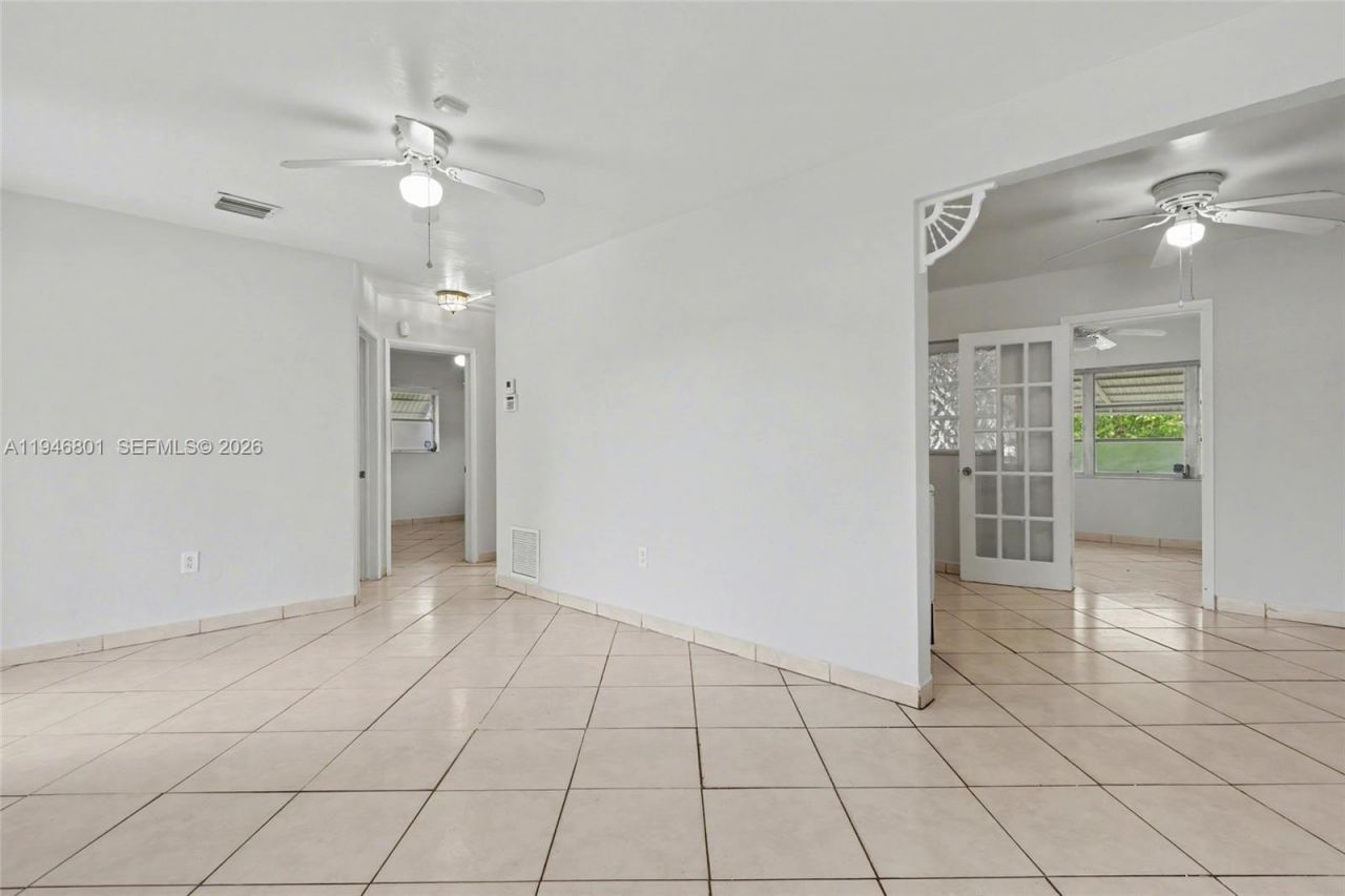 6550 SW 30th St, Miramar, FL 33023 Photo