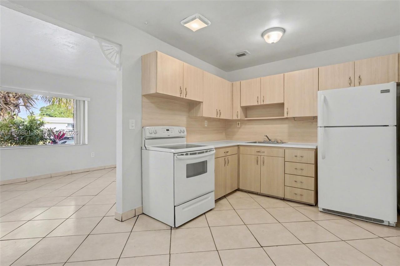 6550 SW 30th St, Miramar, FL 33023 Photo