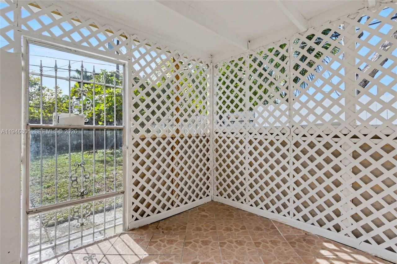 6550 SW 30th St, Miramar, FL 33023 Photo