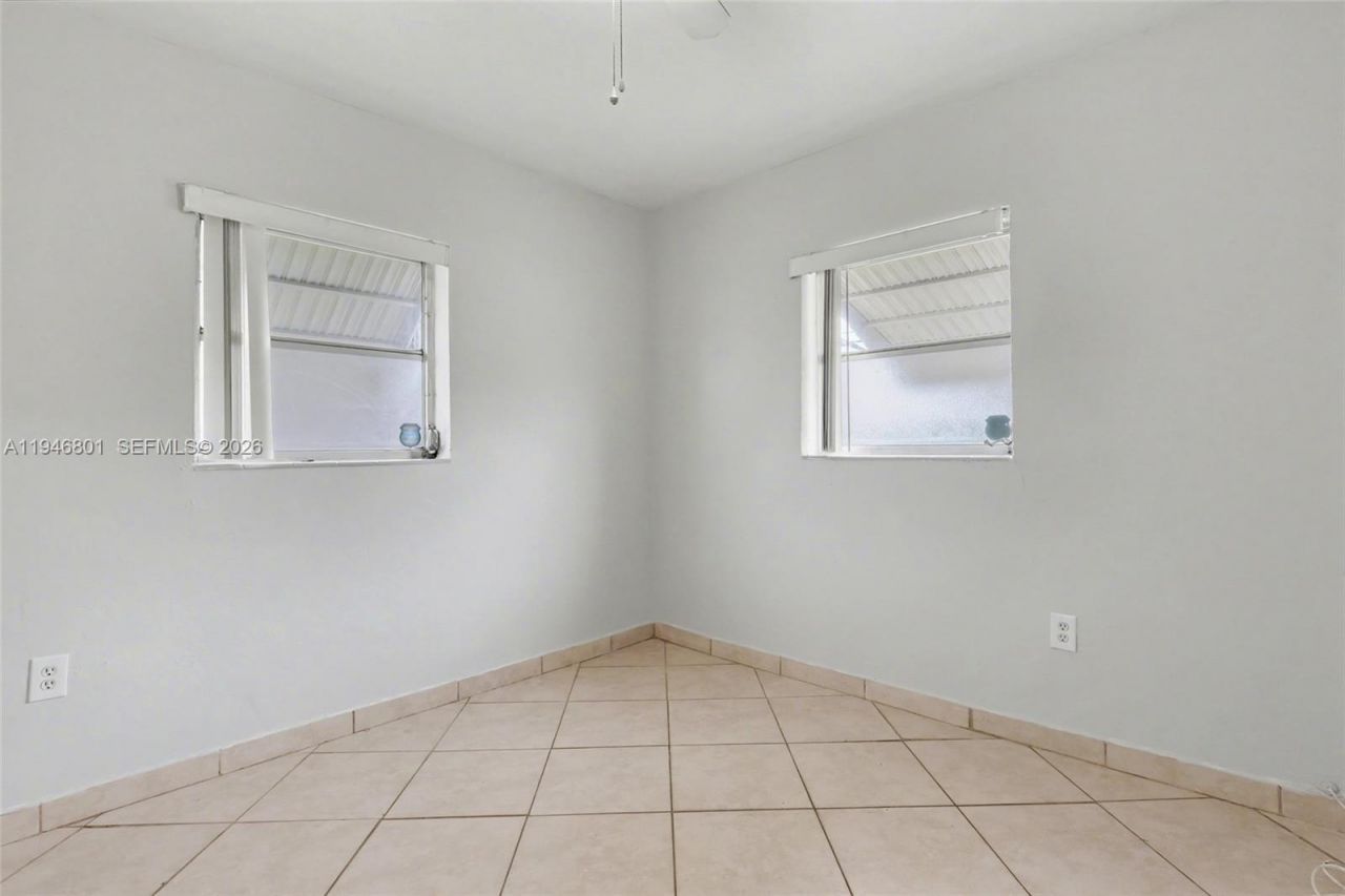 6550 SW 30th St, Miramar, FL 33023 Photo