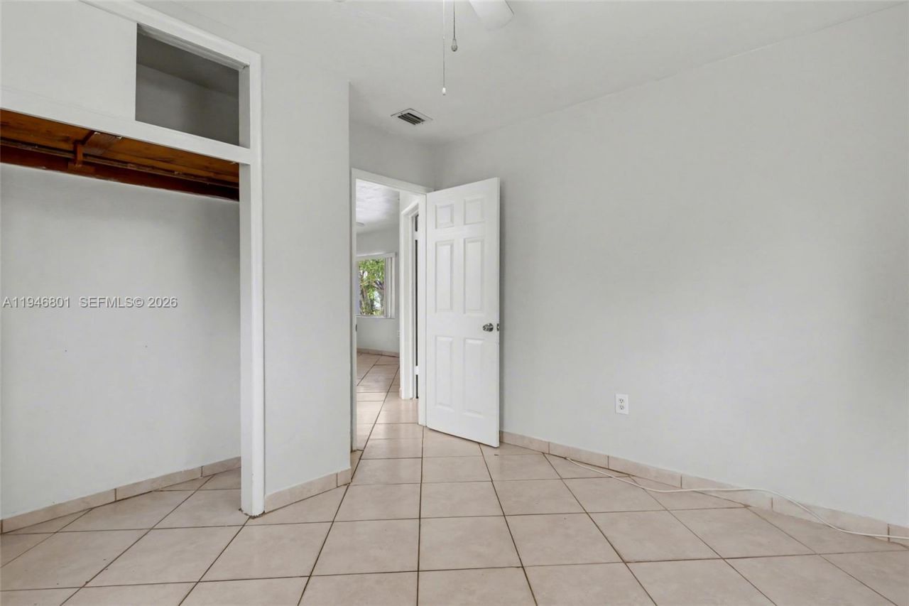 6550 SW 30th St, Miramar, FL 33023 Photo