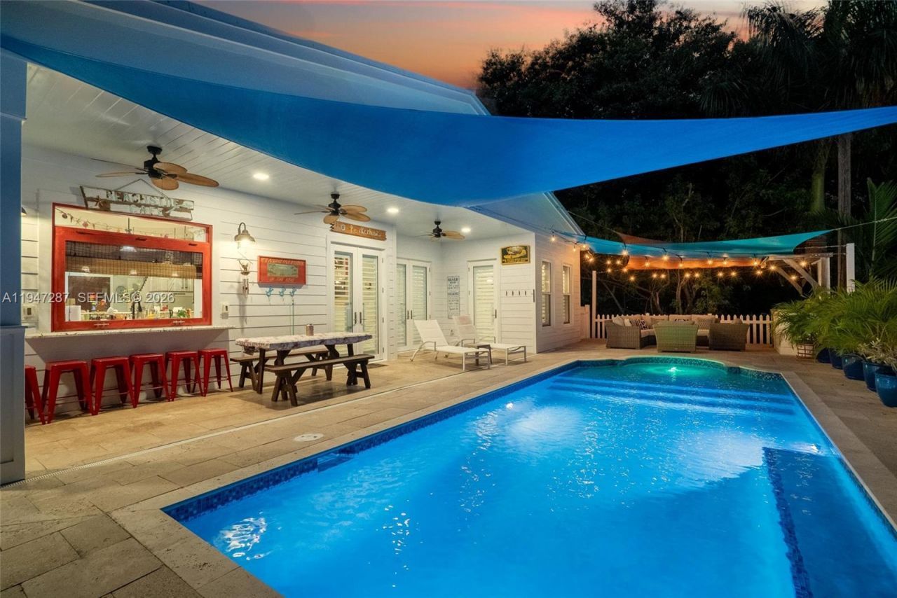 65 Tarpon Ave, Key Largo, FL 33037 Photo