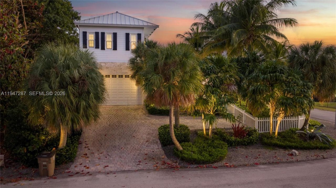 65 Tarpon Ave, Key Largo, FL 33037 Photo