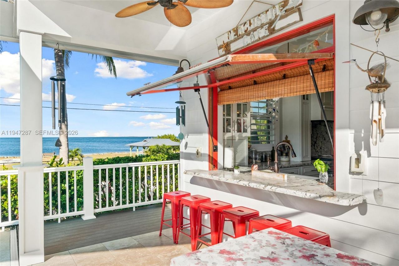 65 Tarpon Ave, Key Largo, FL 33037 Photo