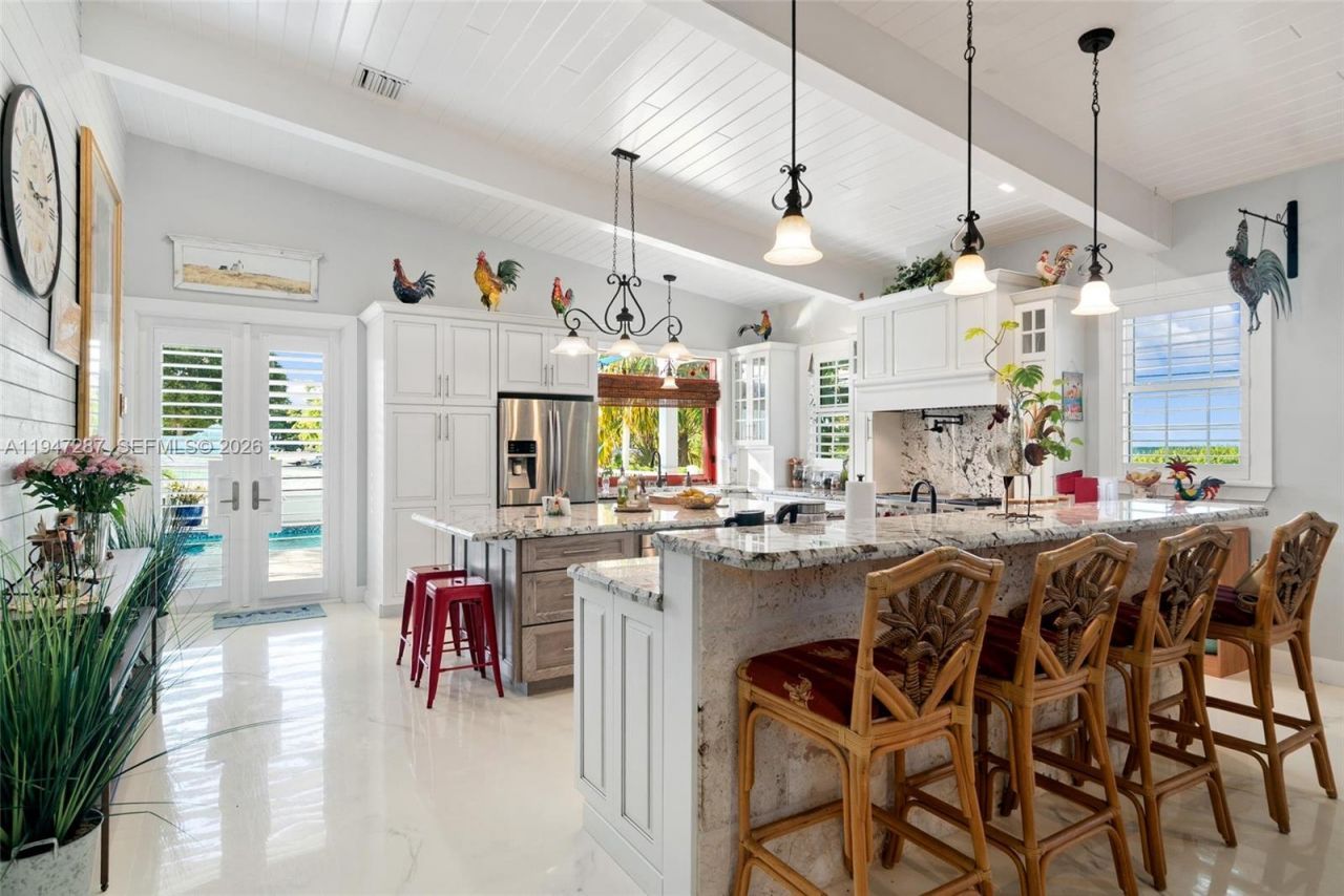 65 Tarpon Ave, Key Largo, FL 33037 Photo