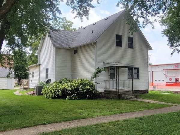 404 Cass Street, Adair, IA 50002