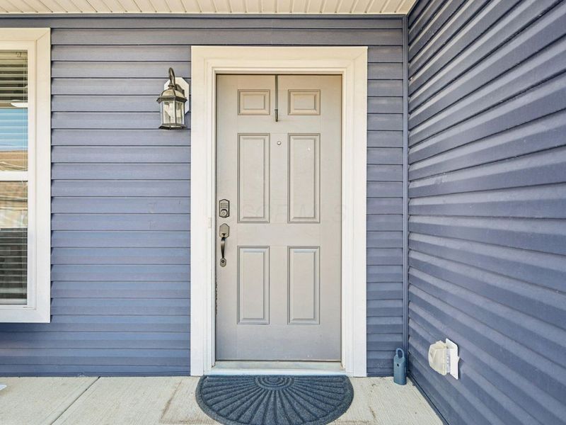 427 Bethpage Boulevard, Commercial Point, OH 43116 Photo 5