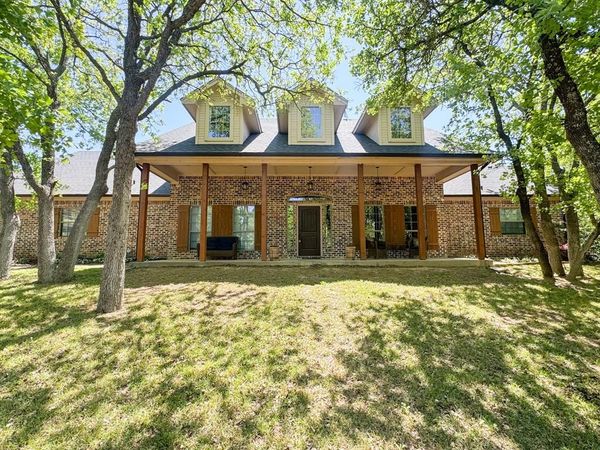 505 Spring Valley Road, Paradise, TX 76073