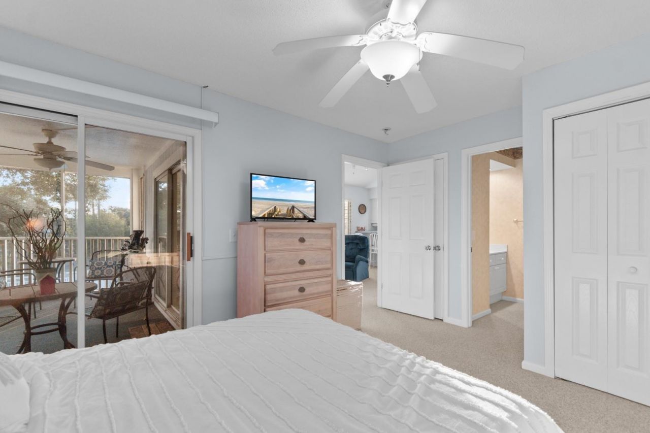 4430 Eastport Blvd. Photo 16