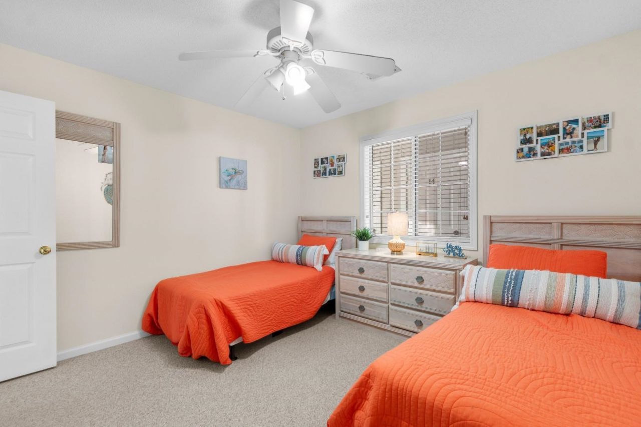 4430 Eastport Blvd. Photo 21