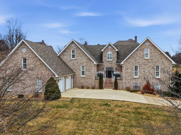 2070 King College Road, Bristol, TN 37620