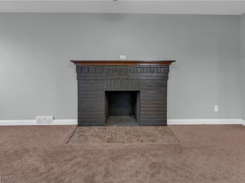 627 Poland Avenue, Struthers, OH 44471 Photo 10