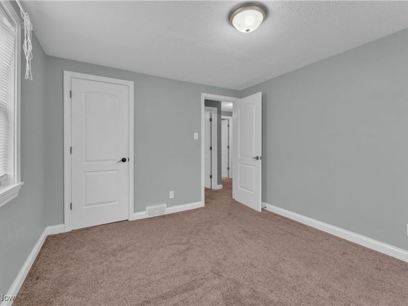 627 Poland Avenue, Struthers, OH 44471 Photo 18