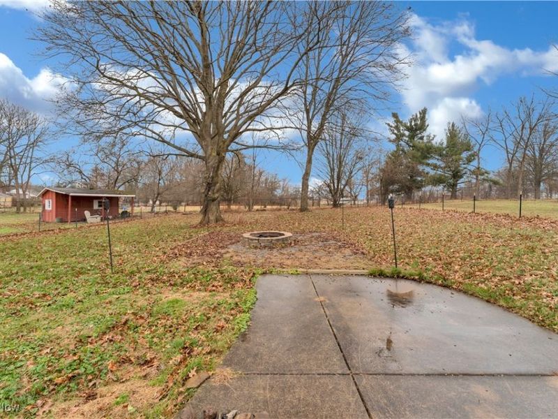 627 Poland Avenue, Struthers, OH 44471 Photo 23