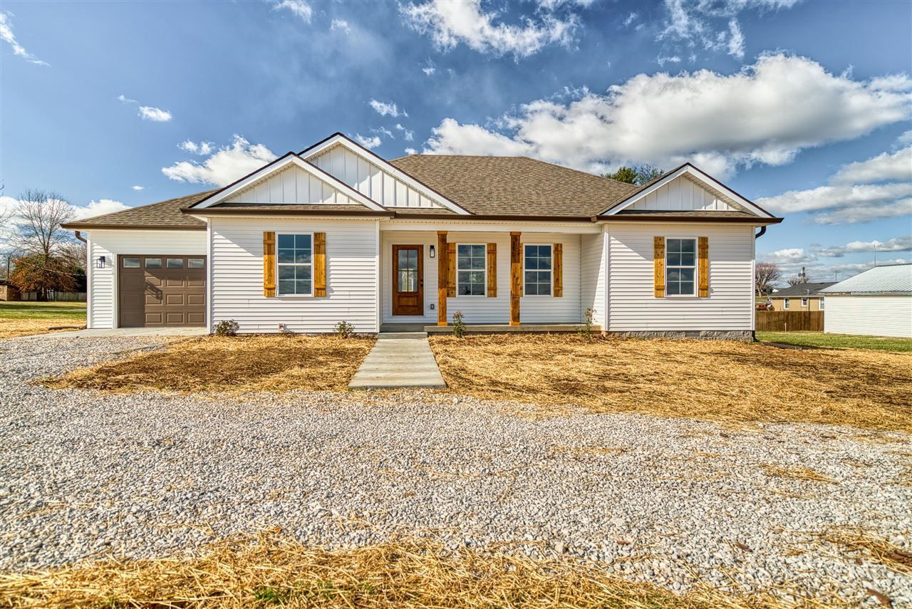 290 Old Russellville Loop, Adairville, KY 42202 Main Photo