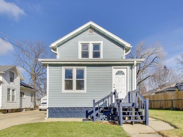 764 2nd Avenue, Aurora, IL 60505