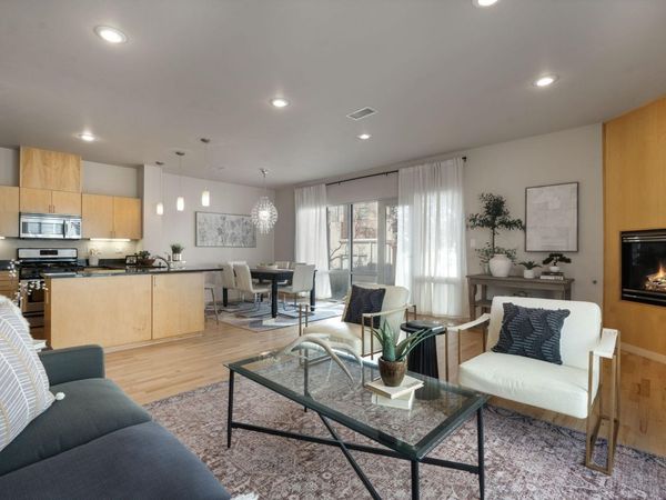 216 Aliso Drive SE, Albuquerque, NM 87108