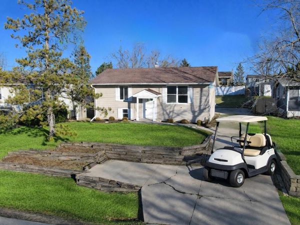 6617 236th AVENUE, Salem, WI 53168