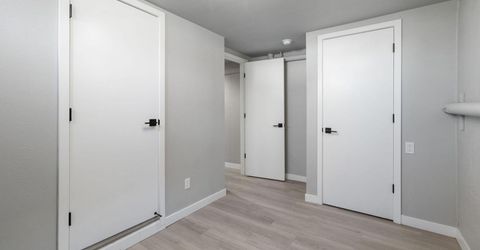 943 S Wells Avenue, Reno, NV 89502 Photo