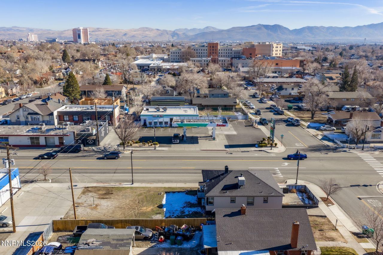 943 S Wells Avenue, Reno, NV 89502 Photo