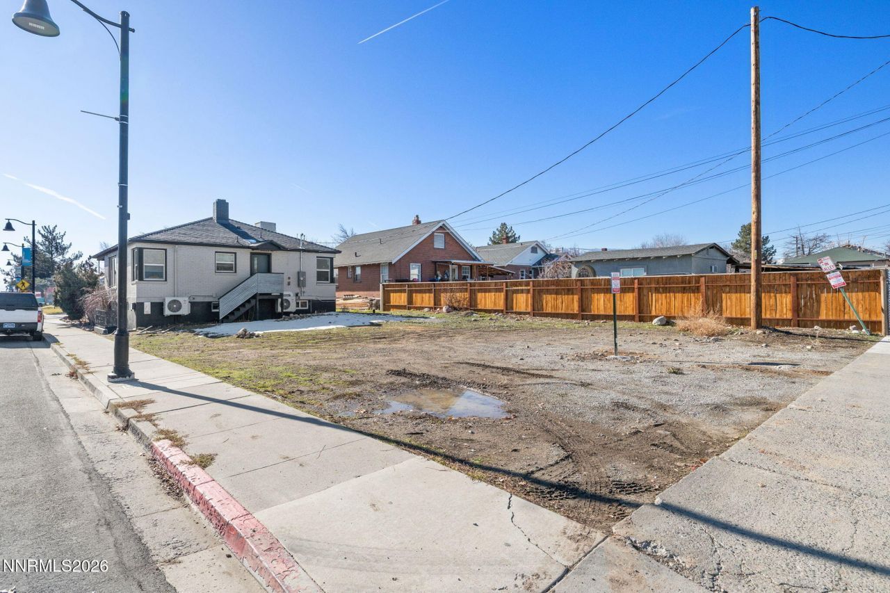 943 S Wells Avenue, Reno, NV 89502 Photo
